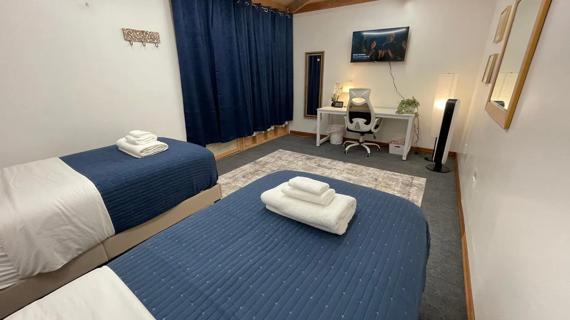 بيت شباب Doho Suites هونولولو